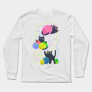 Super Cute Black Cats Design: Playful Yarn Kitties Delight Long Sleeve T-Shirt